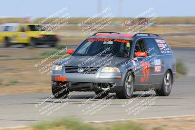 media/Oct-01-2023-24 Hours of Lemons (Sun) [[82277b781d]]/920am (Star Mazda Exit)/